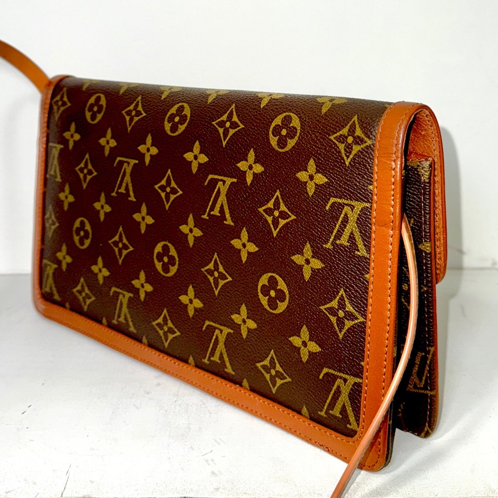 Authentic Louis Vuitton Dame Monogram bag - Picture 5 of 13